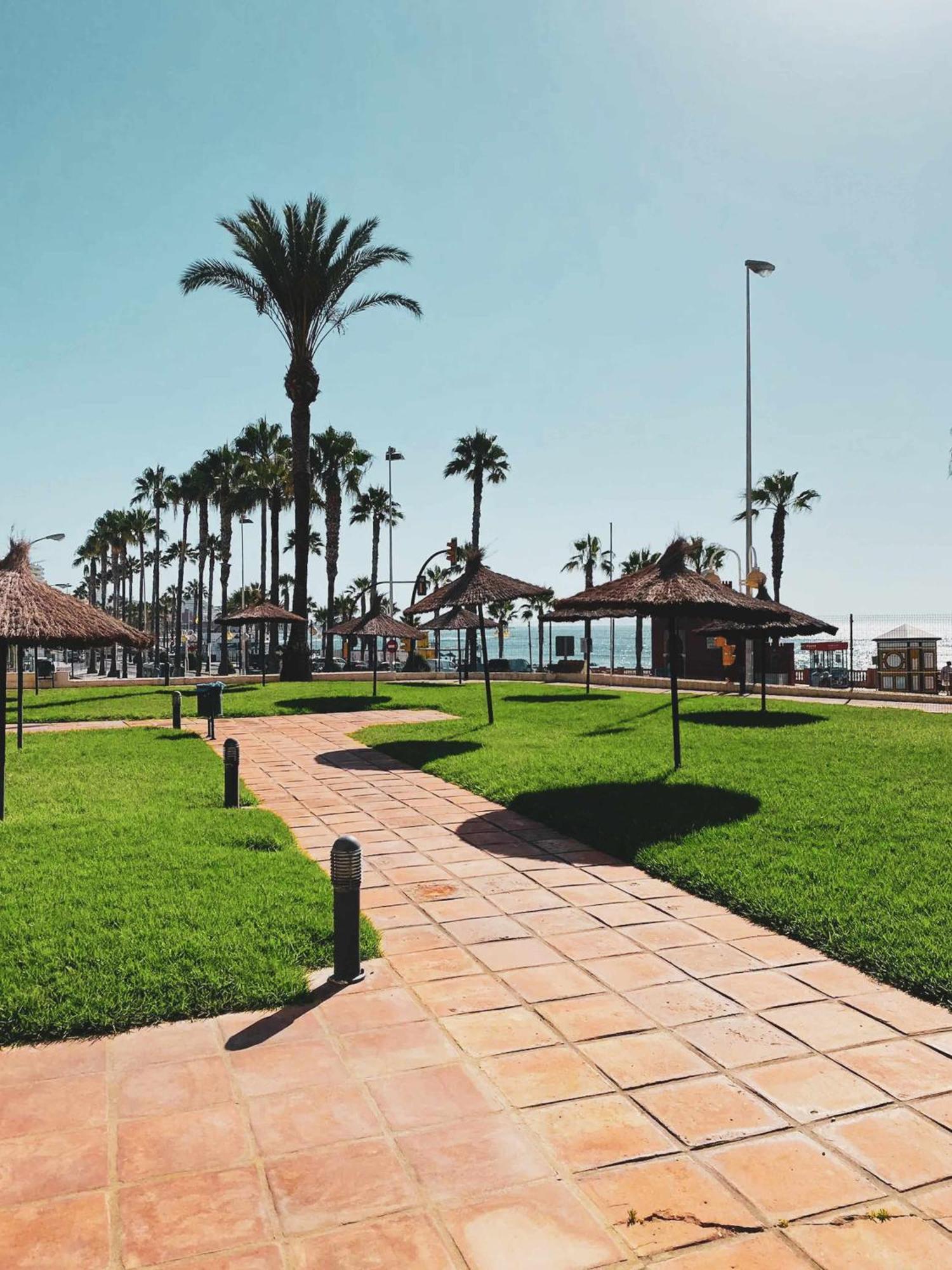 Precioso Apartamento En Primera Linea De Playa Benalmádena Exterior foto